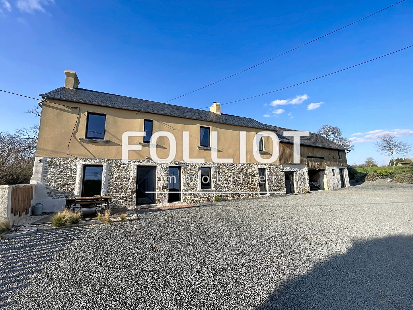 Agence immobilière de CABINET FOLLIOT - CARENTAN