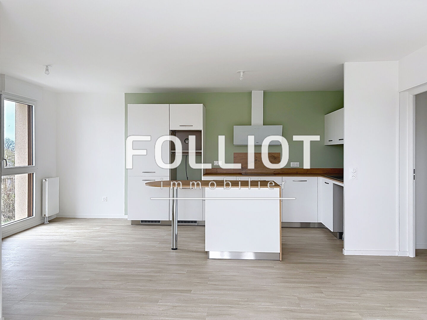 Agence immobilière de 
 CABINET FOLLIOT - Cabinet FOLLIOT - BAYEUX 
