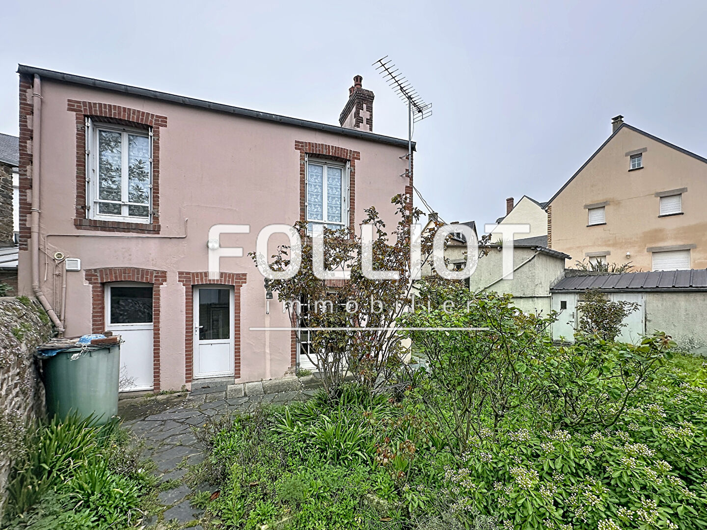 Agence immobilière de CABINET FOLLIOT - ST PAIR SUR MER