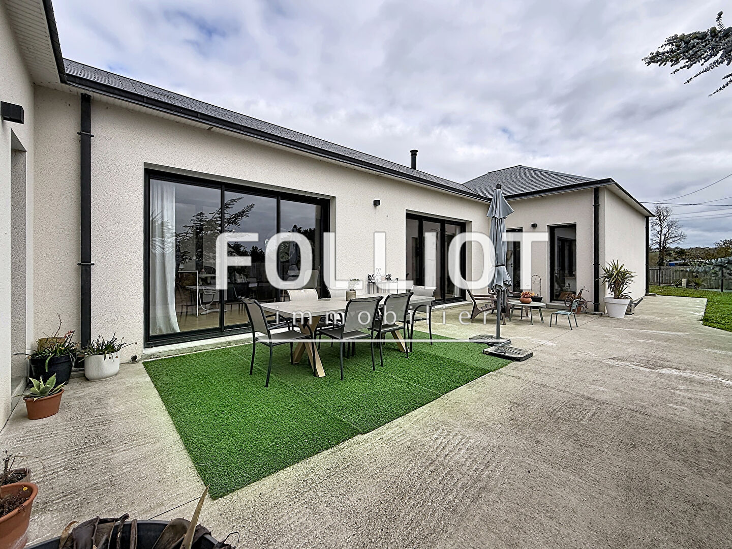 Agence immobilière de CABINET FOLLIOT - ST PAIR SUR MER