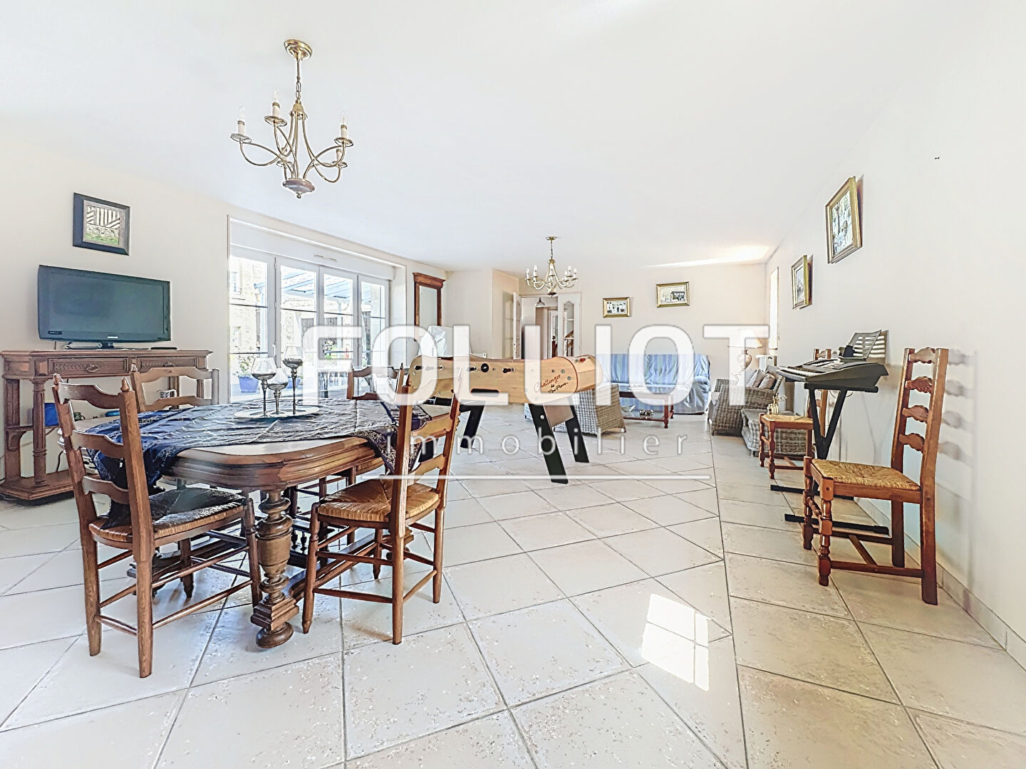 Agence immobilière de CABINET FOLLIOT - Douvres Immobilier