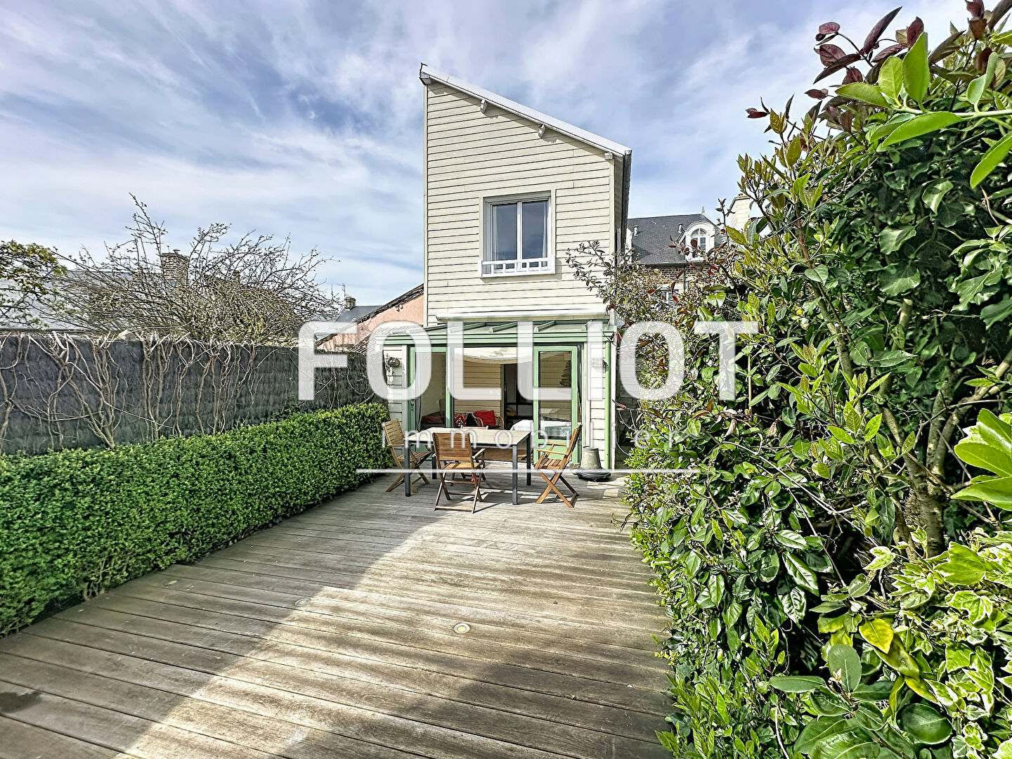 Agence immobilière de CABINET FOLLIOT - ST PAIR SUR MER