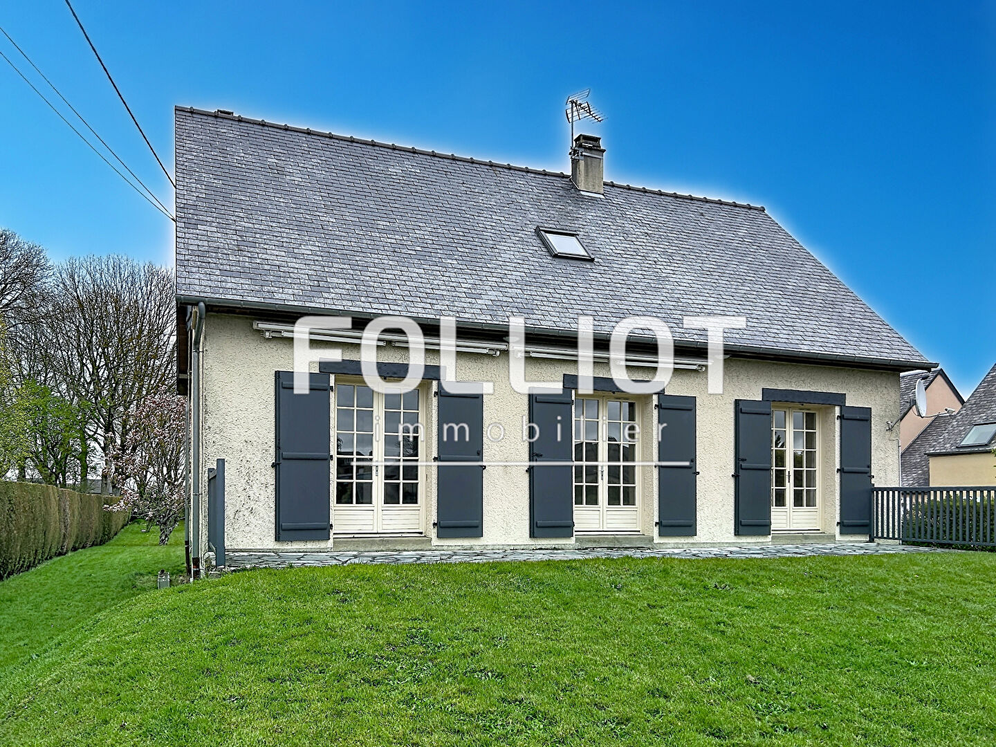 Agence immobilière de CABINET FOLLIOT - Cabinet FOLLIOT - VIRE