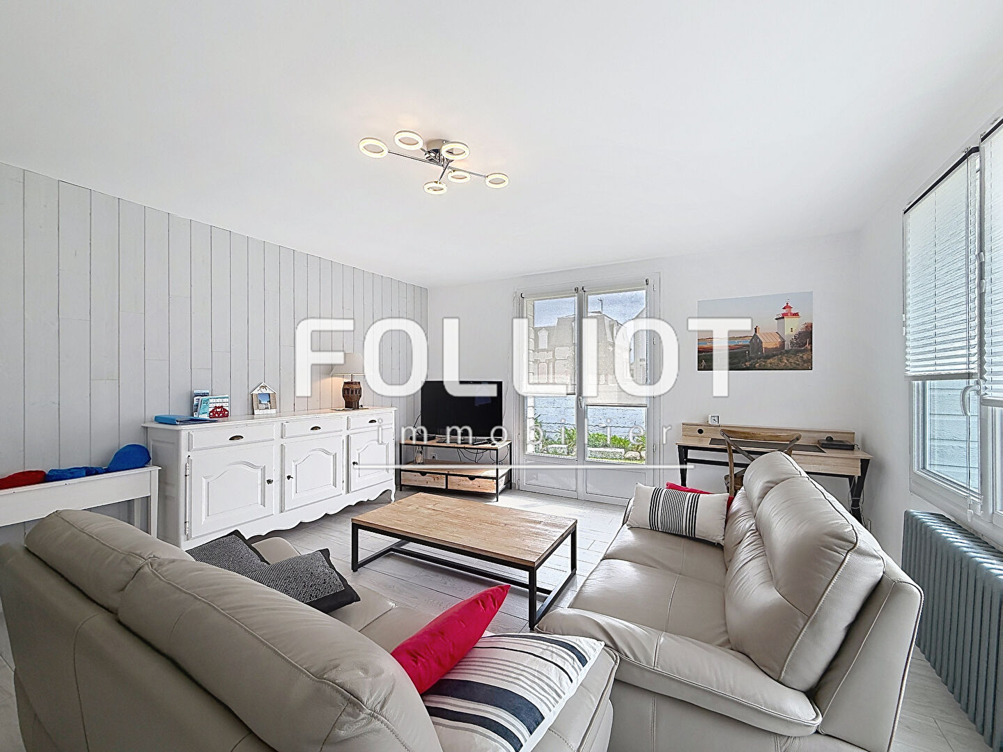 Agence immobilière de CABINET FOLLIOT - AGON-COUTAINVILLE