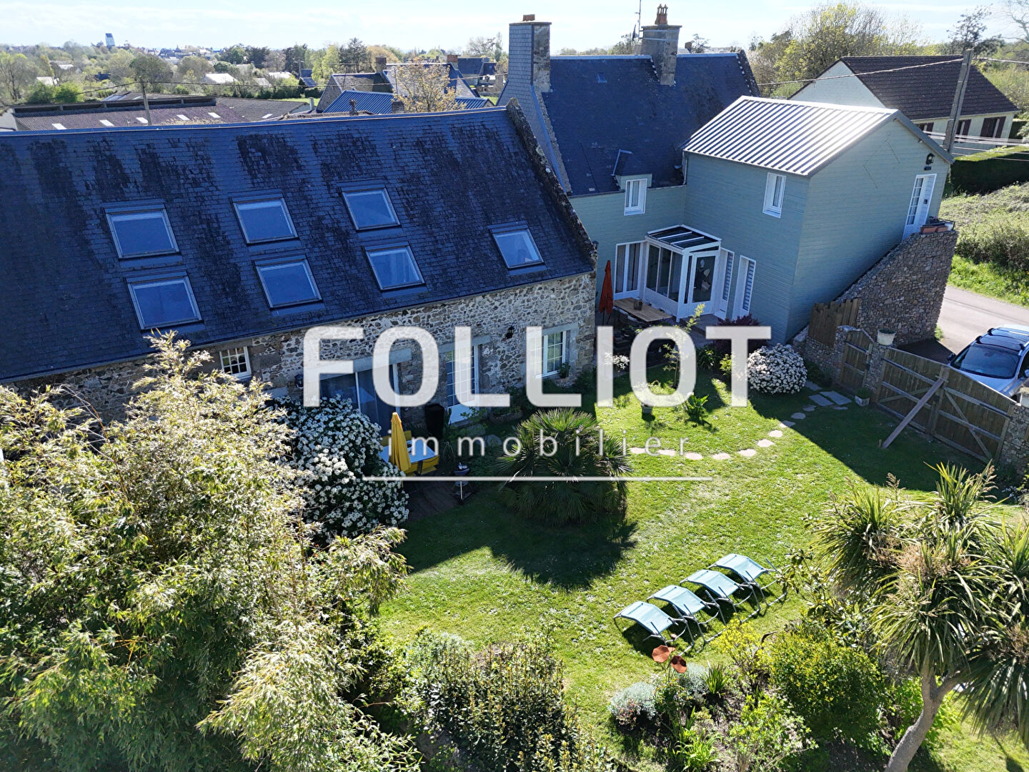 Agence immobilière de CABINET FOLLIOT - AGON-COUTAINVILLE