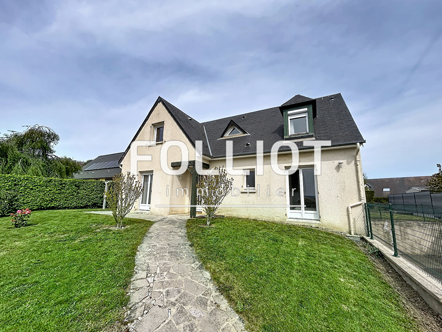 Agence immobilière de CABINET FOLLIOT - Cabinet FOLLIOT - VIRE
