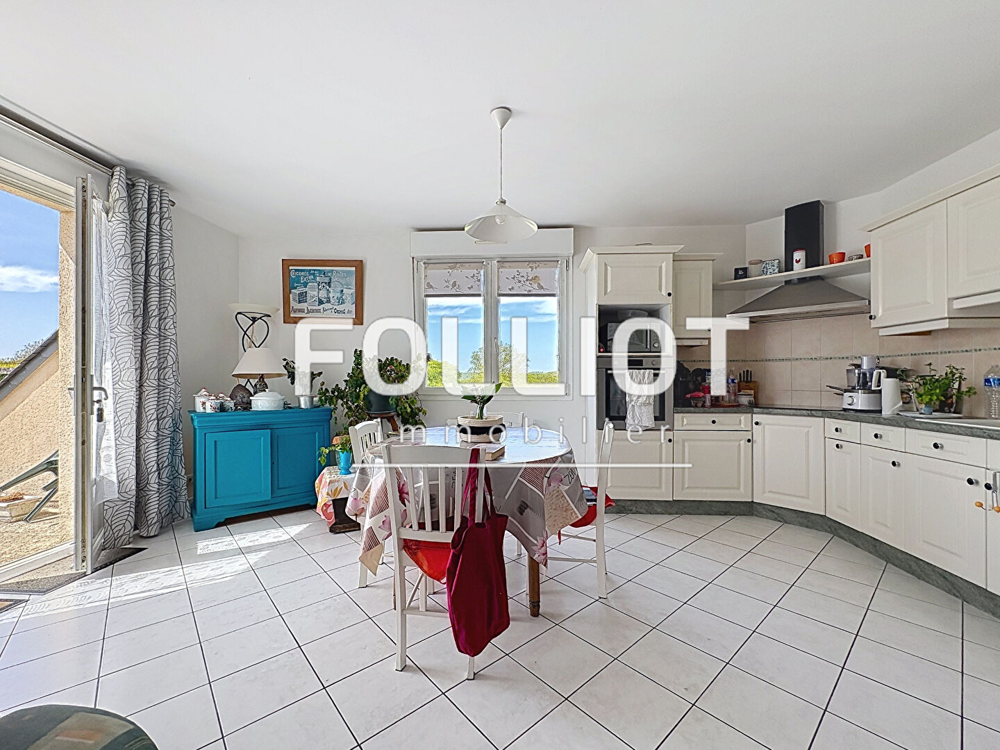 Agence immobilière de CABINET FOLLIOT - TORIGNI SUR VIRE