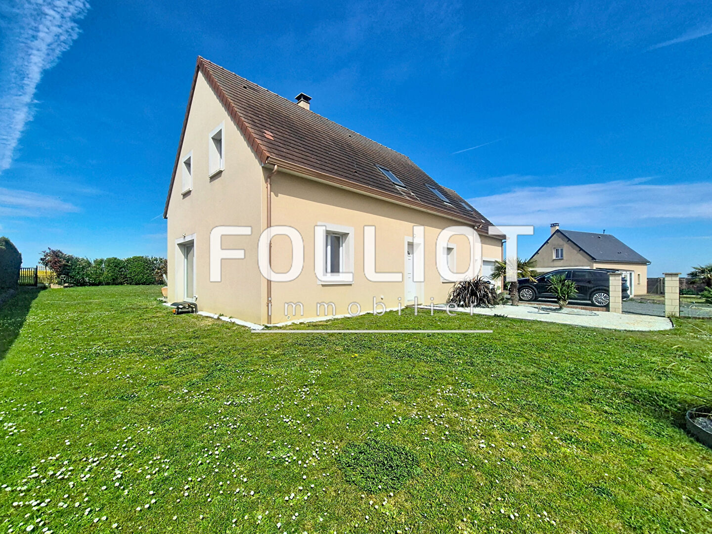 Agence immobilière de 
 CABINET FOLLIOT - Cabinet FOLLIOT - CAEN SAINT SAUVEUR 
