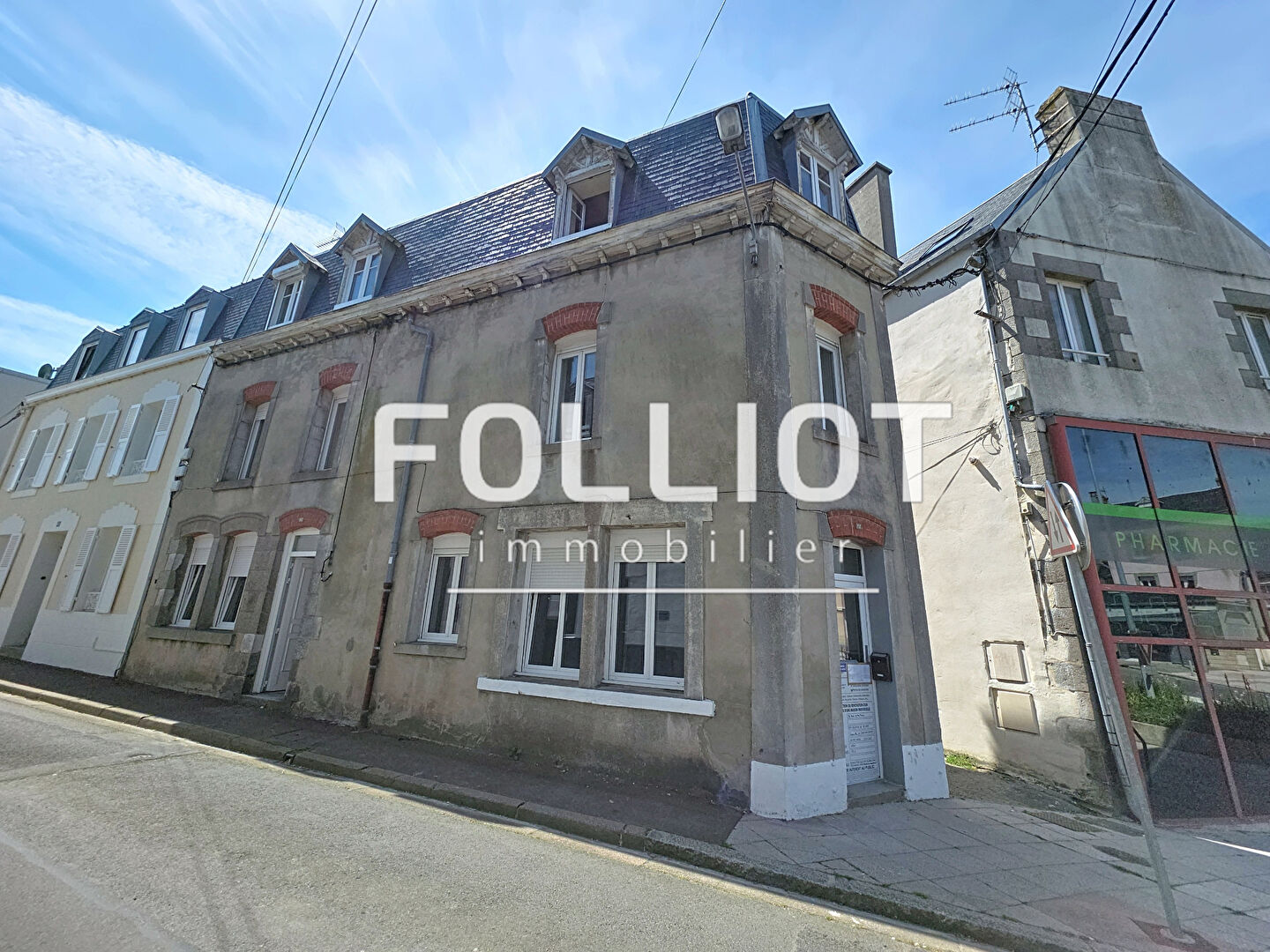 Agence immobilière de CABINET FOLLIOT - BREHAL