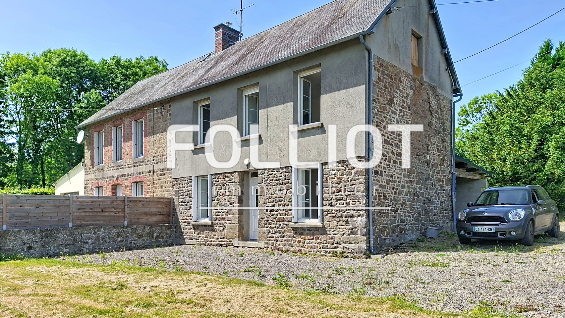 Agence immobilière de CABINET FOLLIOT - VILLEDIEU LES POELES