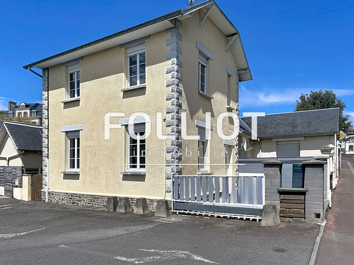 Agence immobilière de CABINET FOLLIOT - ST PAIR SUR MER