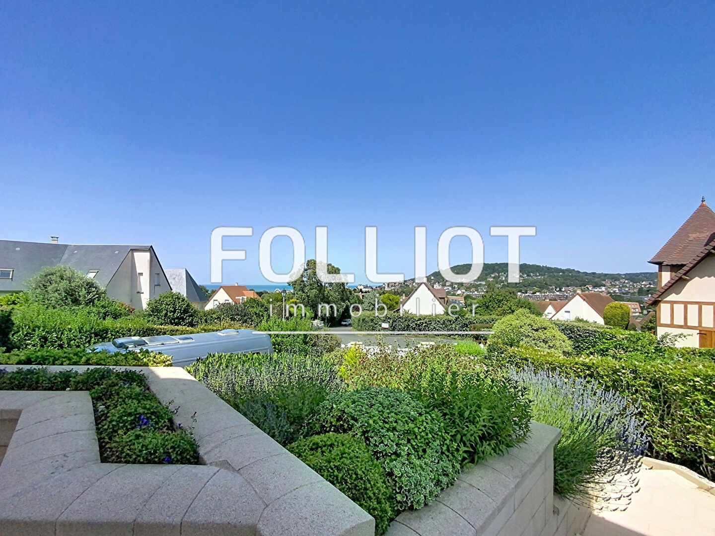 Agence immobilière de CABINET FOLLIOT - DIVES SUR MER