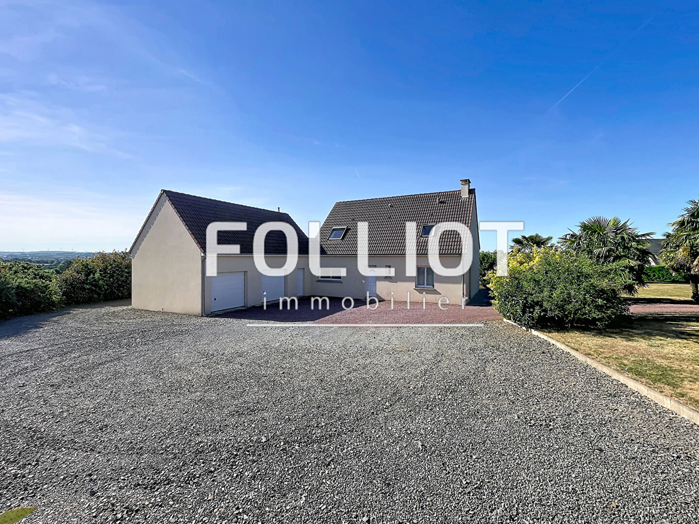A VENDRE MAISON- TROISGOTS