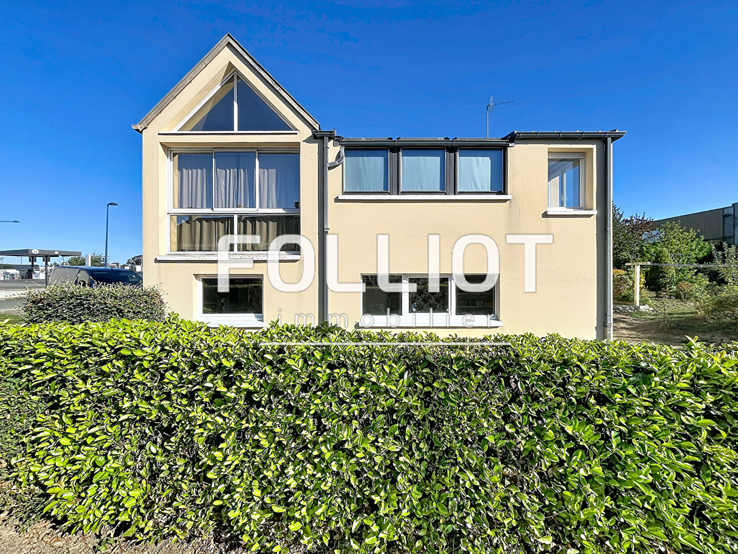 Agence immobilière de 
 CABINET FOLLIOT - Cabinet Folliot - Agence d'Avranches 
