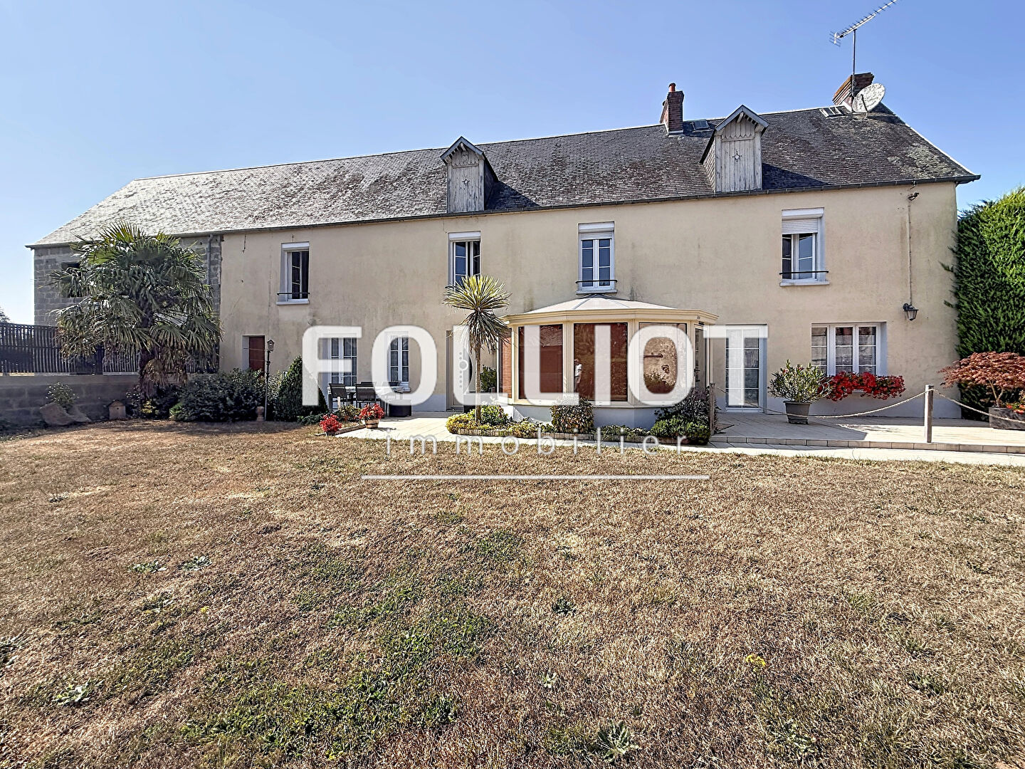 Agence immobilière de CABINET FOLLIOT - TORIGNI SUR VIRE