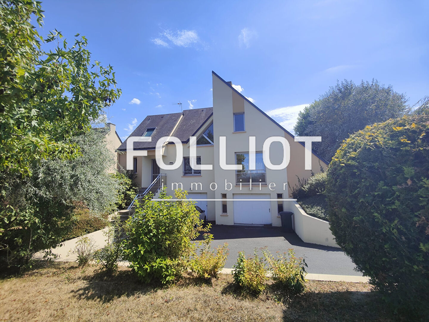 Agence immobilière de CABINET FOLLIOT - SAINT LÔ