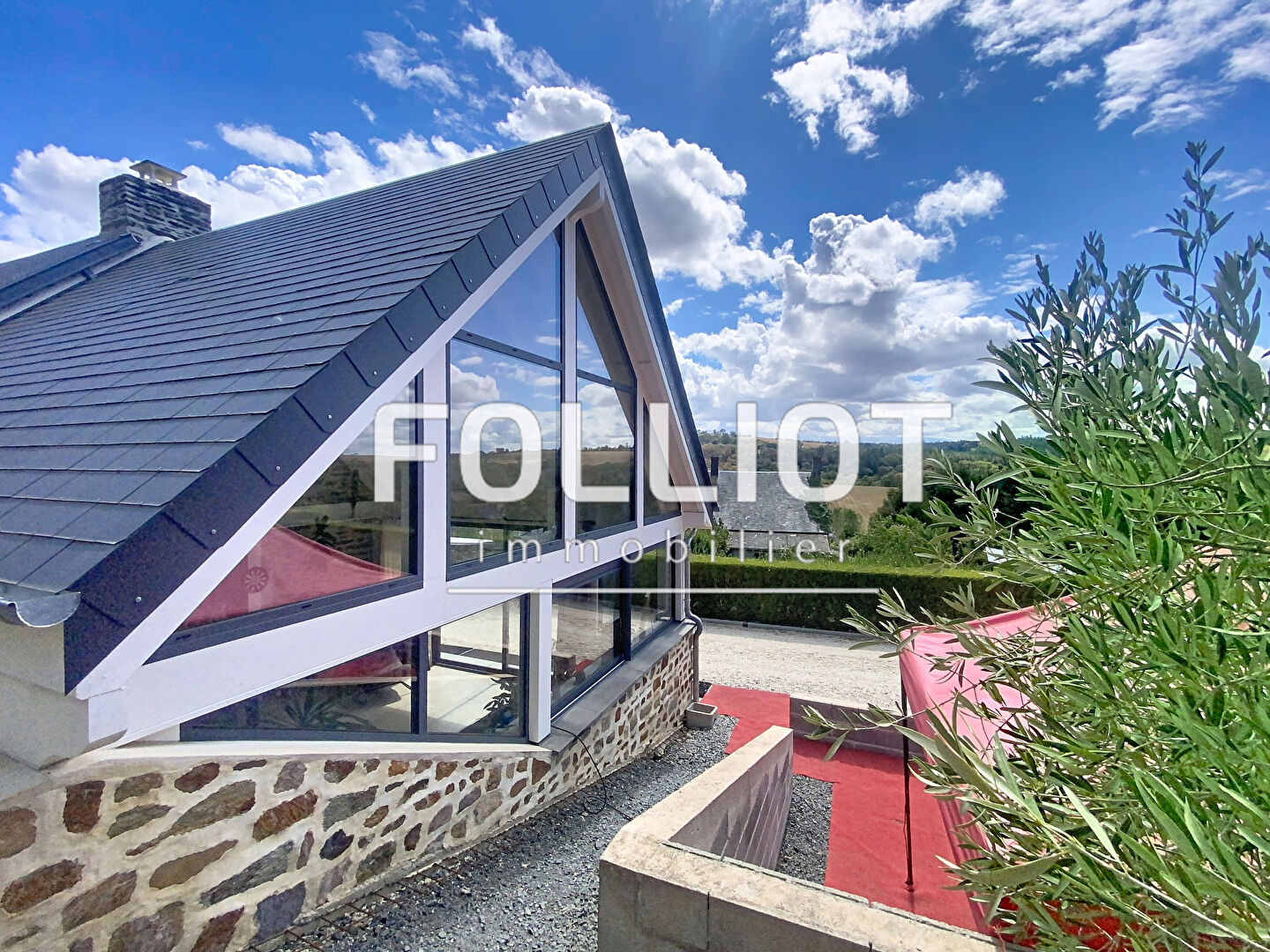 Agence immobilière de 
 CABINET FOLLIOT - Cabinet FOLLIOT - Thury-Harcourt 

