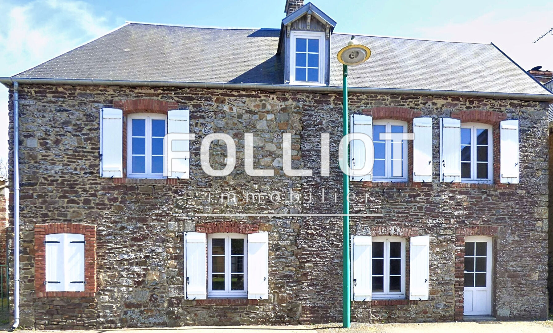 Agence immobilière de CABINET FOLLIOT - Cabinet FOLLIOT - PERIERS