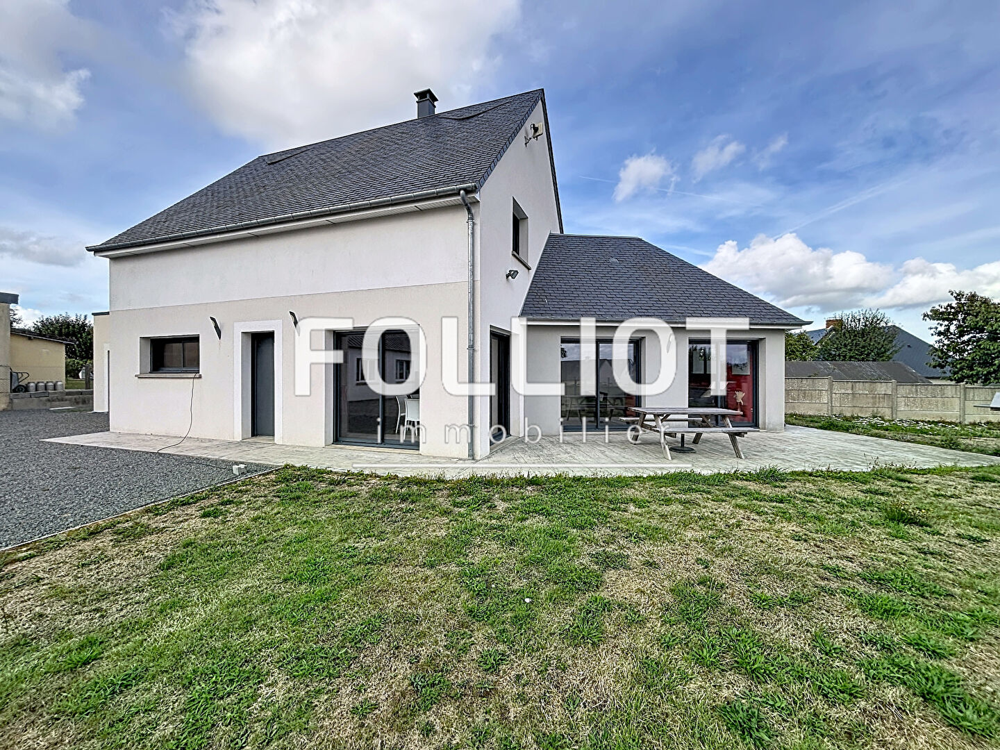 Agence immobilière de CABINET FOLLIOT - SAINT LÔ