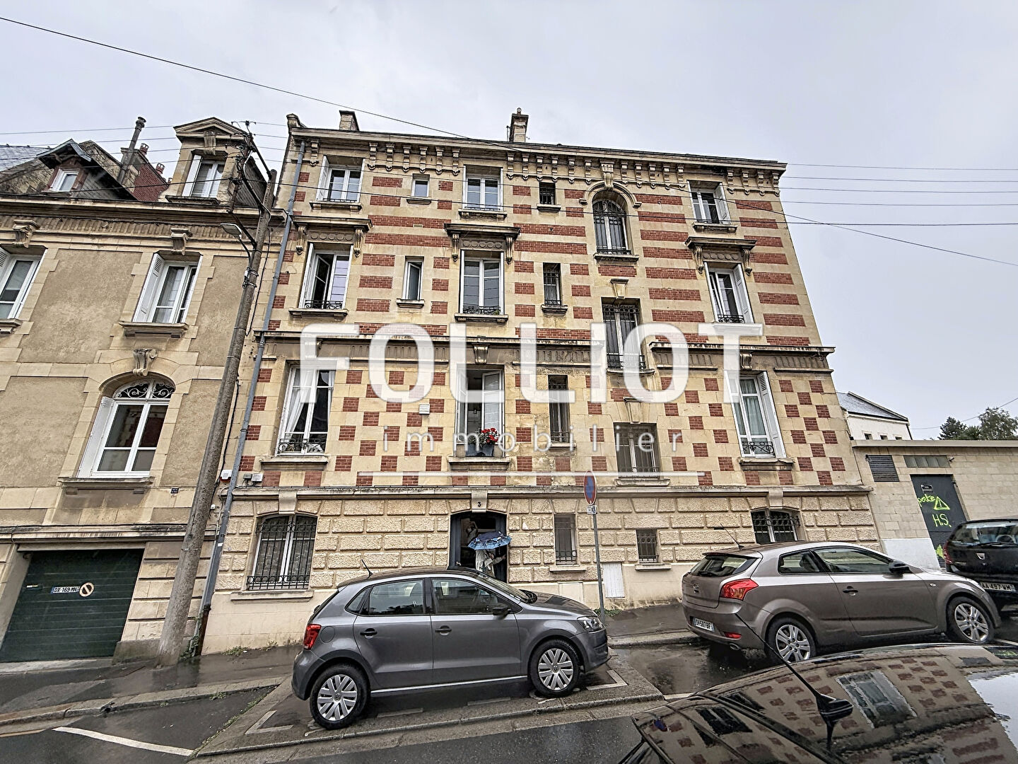 Agence immobilière de 
 CABINET FOLLIOT - Cabinet FOLLIOT - CAEN SAINT SAUVEUR 

