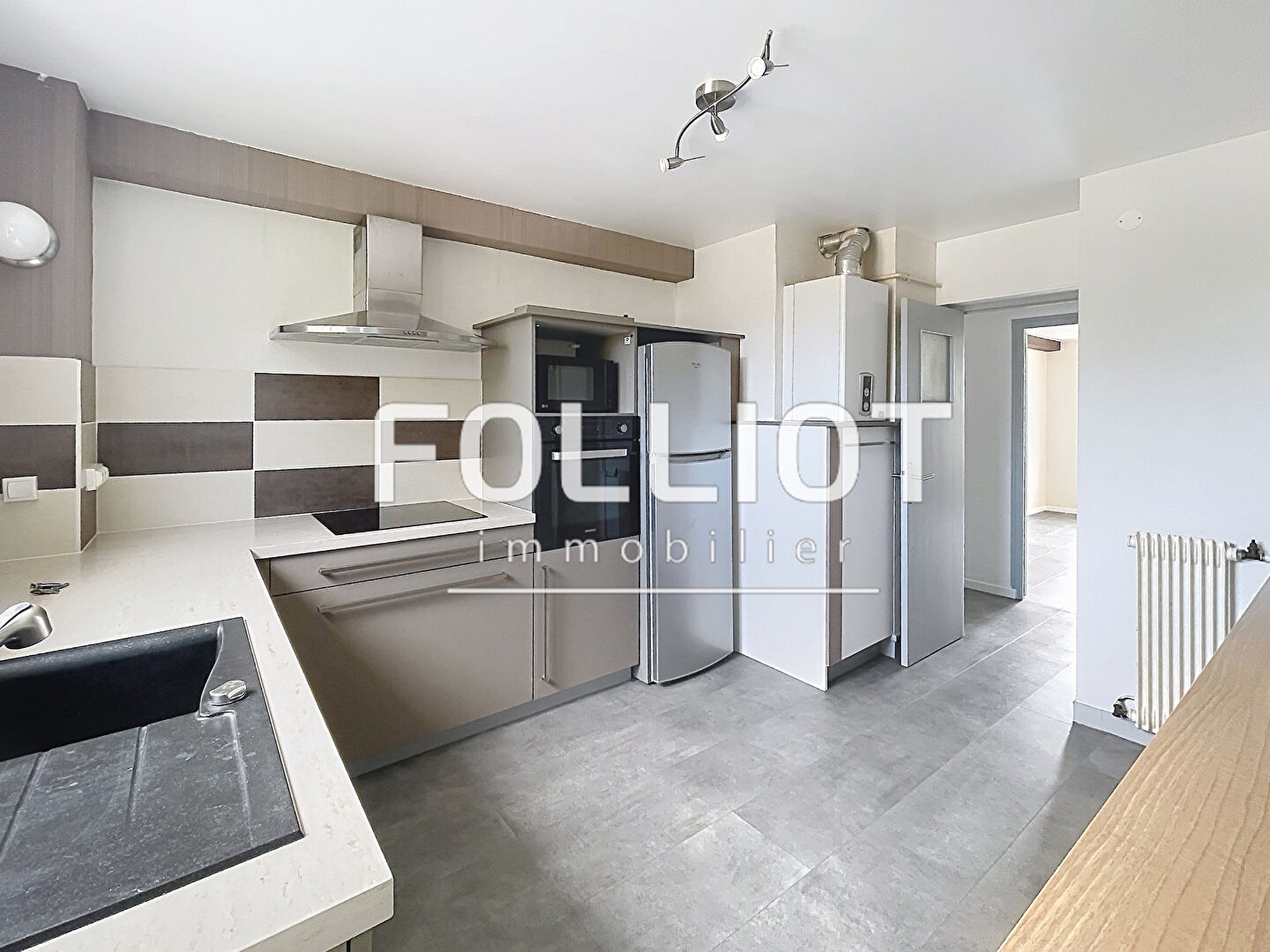 Agence immobilière de Cabinet FOLLIOT - FOUGERES