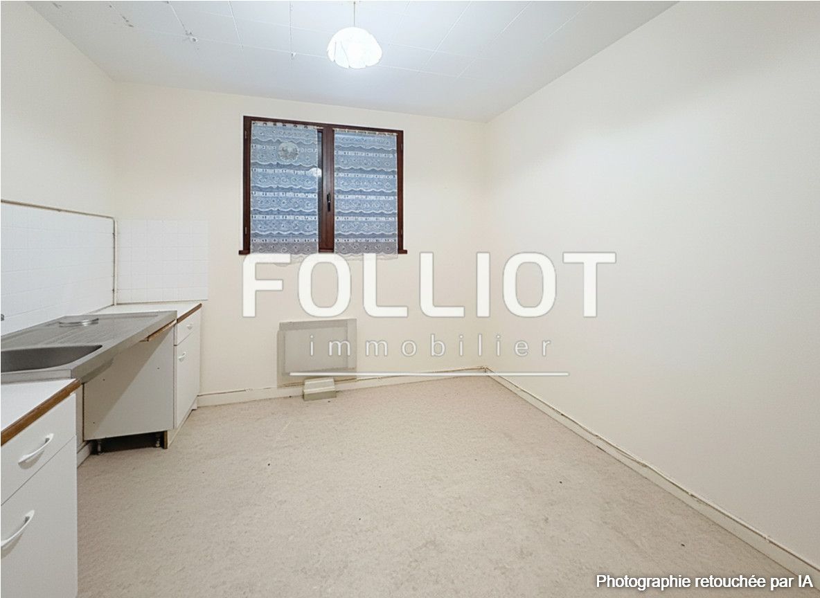 ENSEMBLE DE 2 ATELIERS A VENDRE A DONVILLE LES BAINS