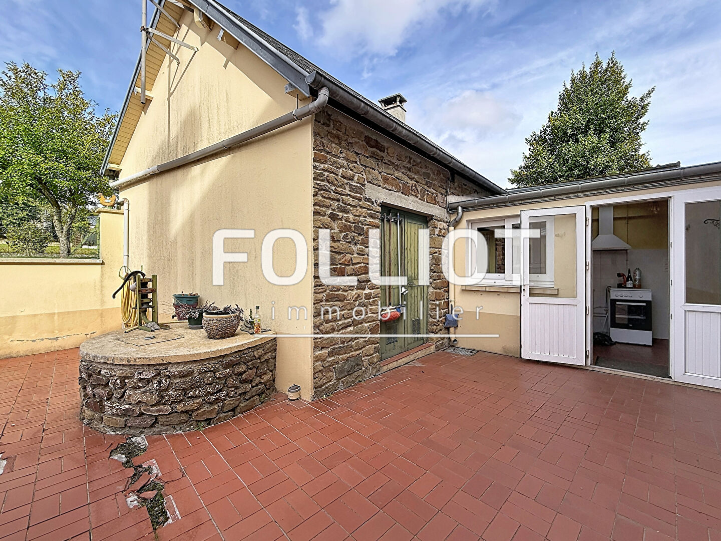 Agence immobilière de CABINET FOLLIOT - TORIGNI SUR VIRE