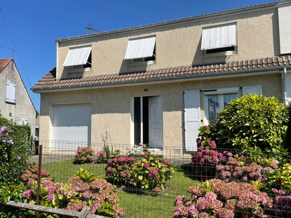 Agence immobilière de CABINET FONTAINE - CREVECOEUR LE GRAND