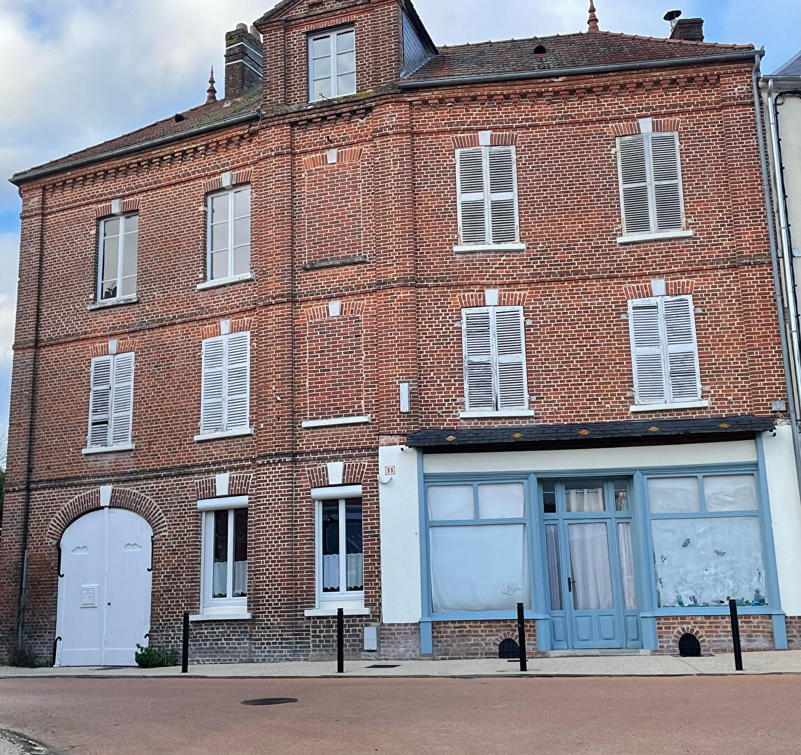 Agence immobilière de CABINET FONTAINE - CREVECOEUR LE GRAND