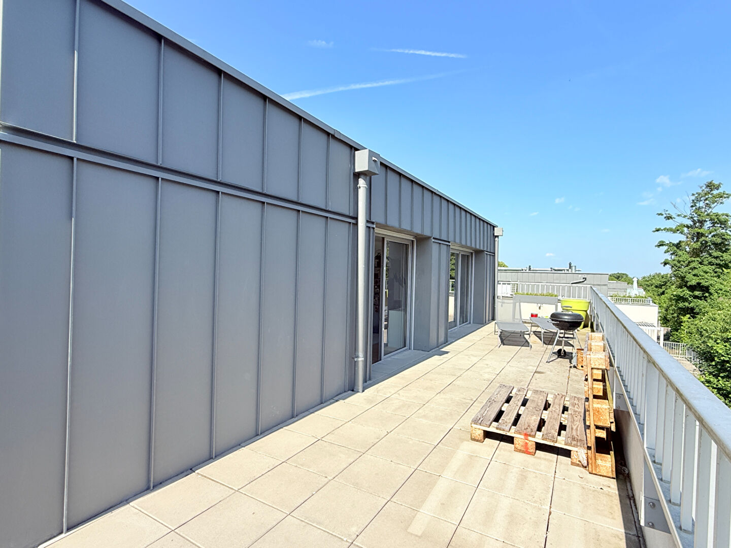 Photo Appartement DERNIER ETAGE avec TERRASSE à SAINT FUSCIEN image 5/6