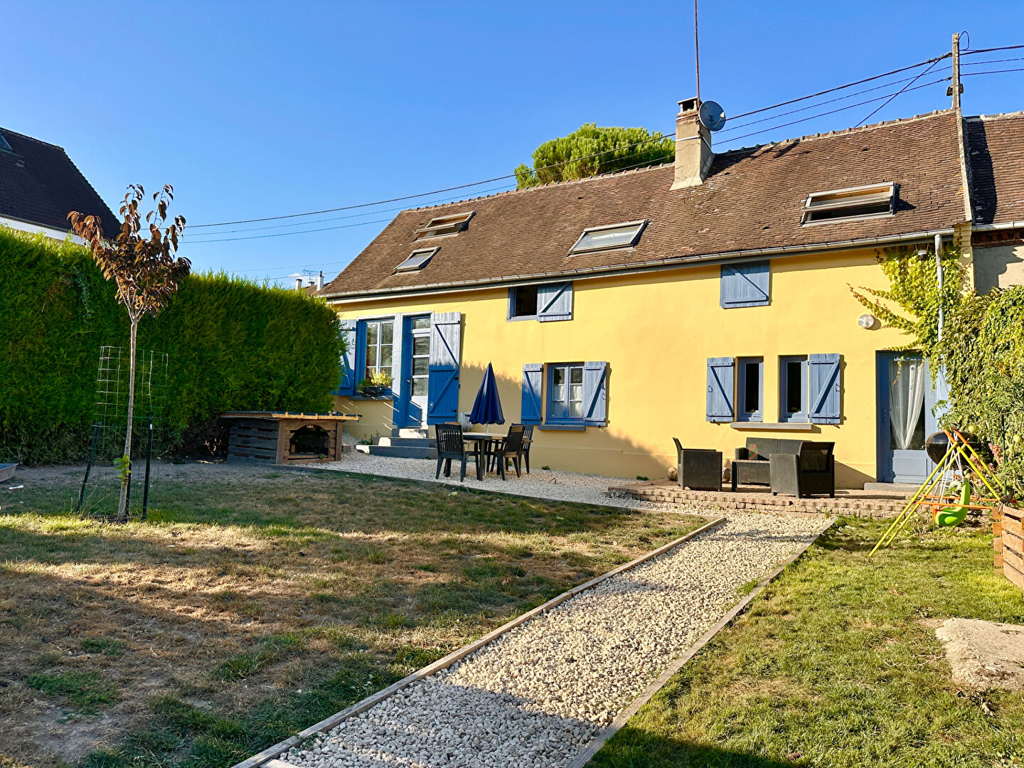 Agence immobilière de CABINET FONTAINE - CREVECOEUR LE GRAND