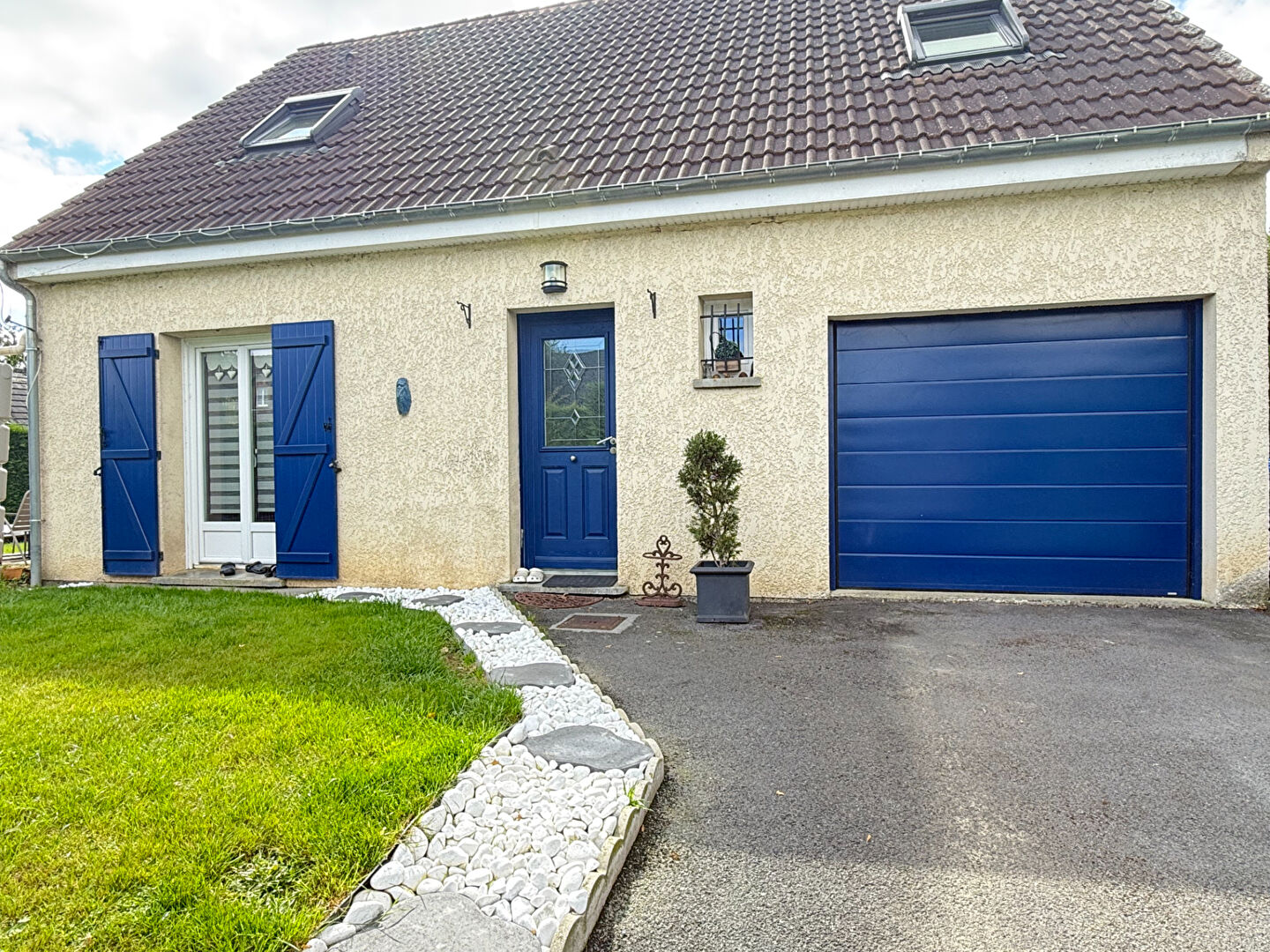 Agence immobilière de CABINET FONTAINE - CREVECOEUR LE GRAND