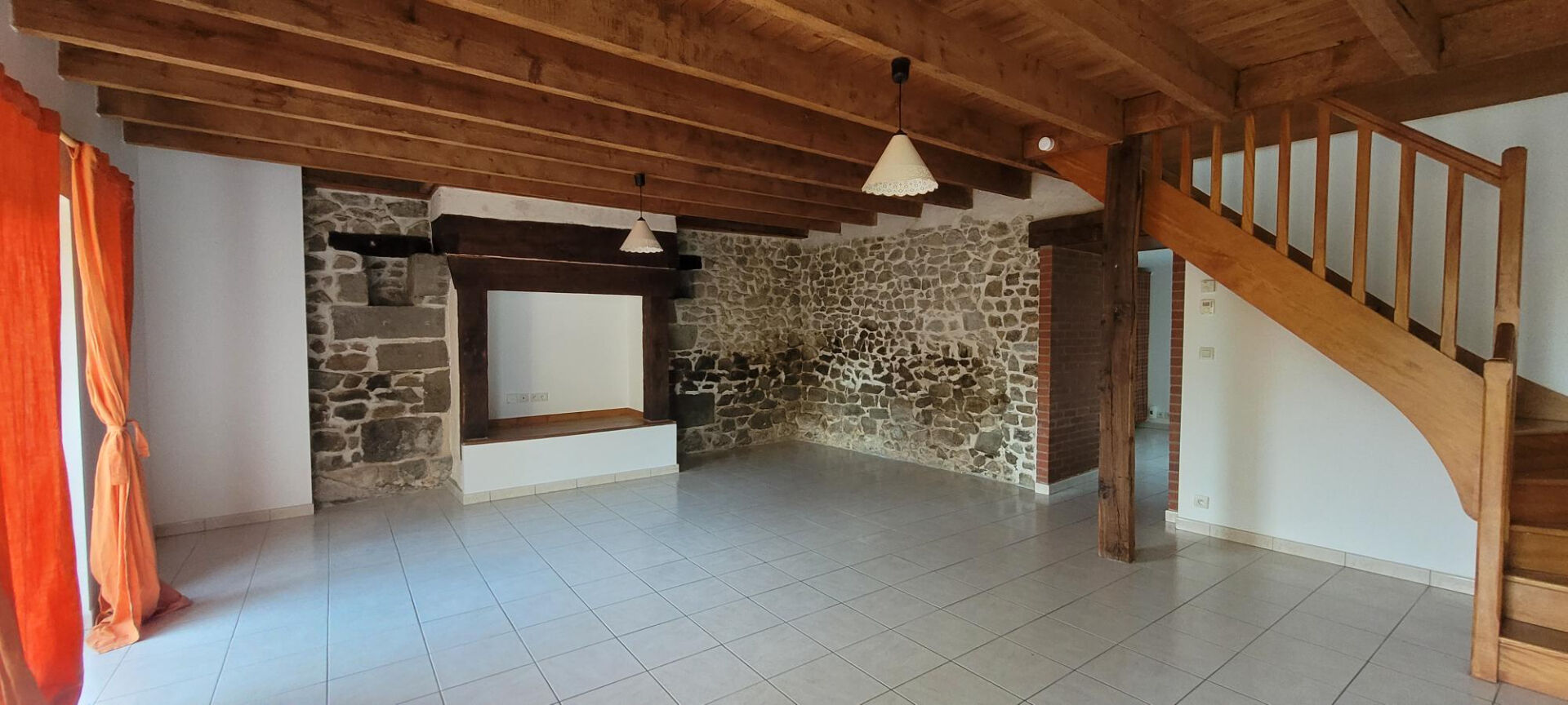 Photo Belle maison en pierre Bazouges Sous Hede - 4 pièce(s) - 87.95 m2 image 2/6