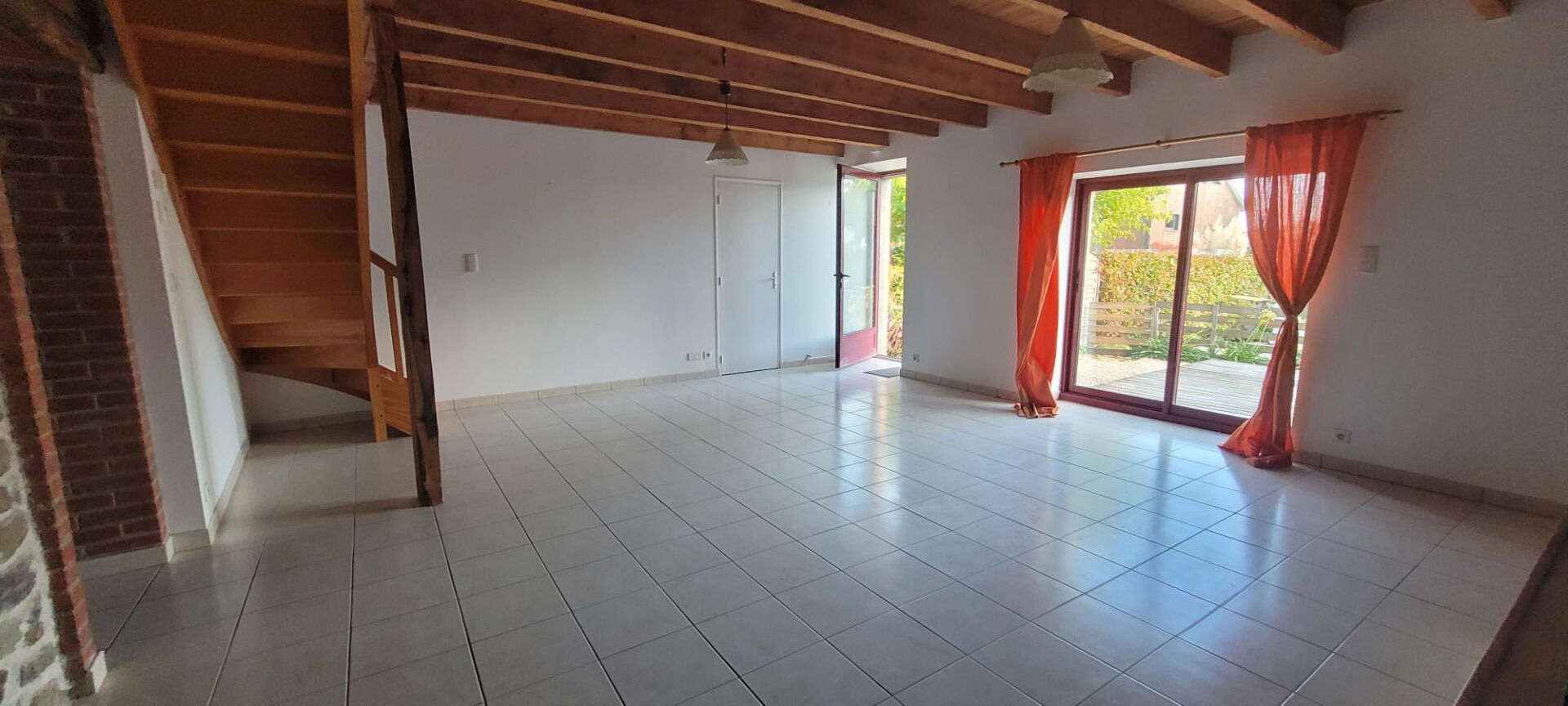 Photo Belle maison en pierre Bazouges Sous Hede - 4 pièce(s) - 87.95 m2 image 4/6