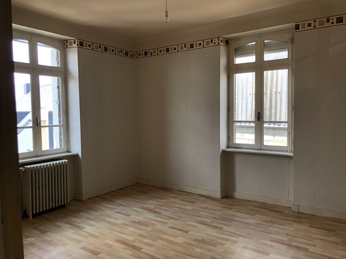 Photo COMBOURG entre CENTRE et GARE image 6/6