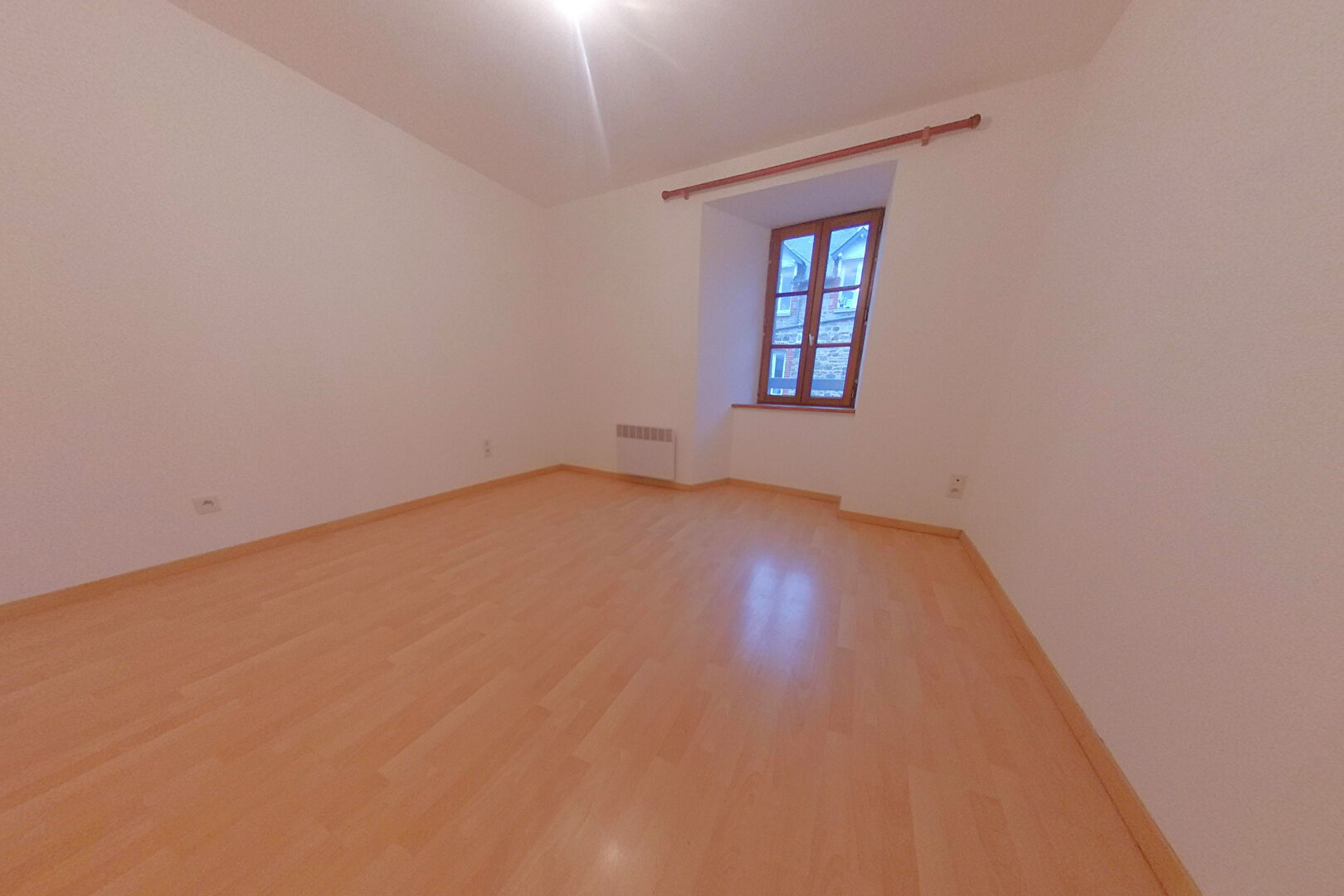 Photo Maison Combourg 5 pièce(s) 75 m2 image 6/6