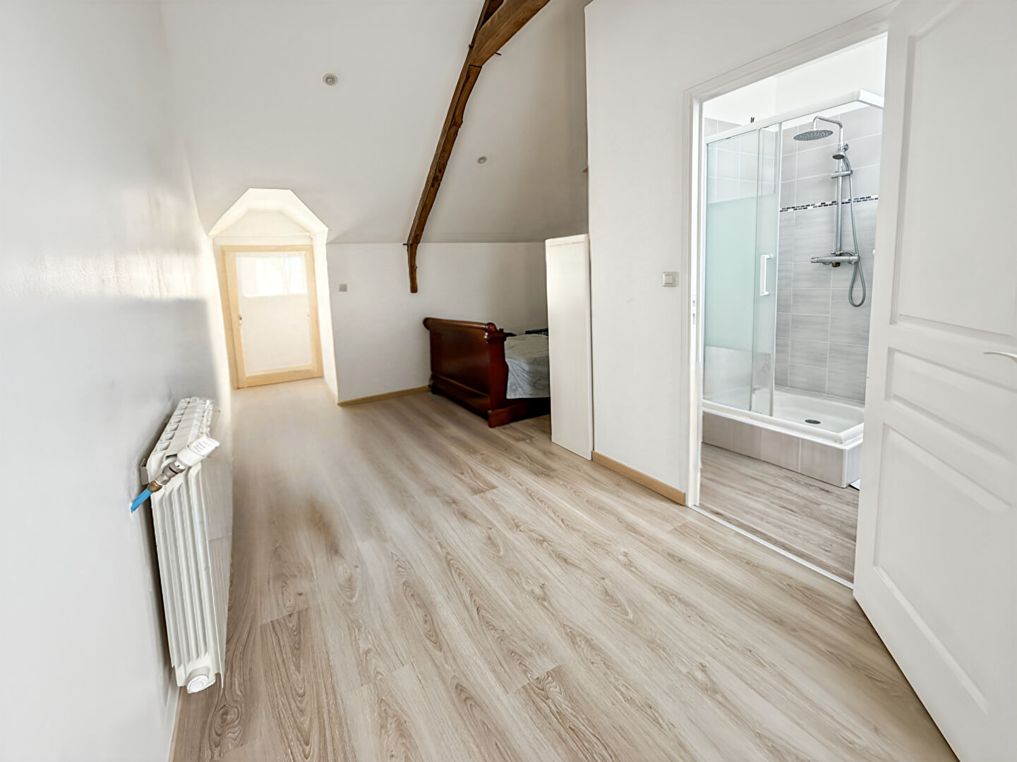 Photo A 5 KMS de COMBOURG image 4/6