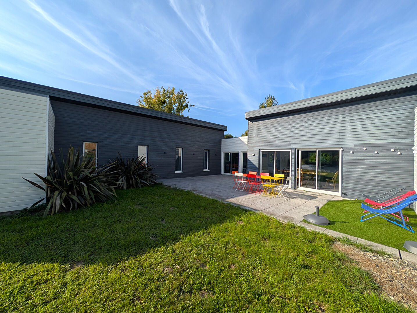 Photo Maison Roz Sur Couesnon 5 pièce(s) 144 m2 image 2/6