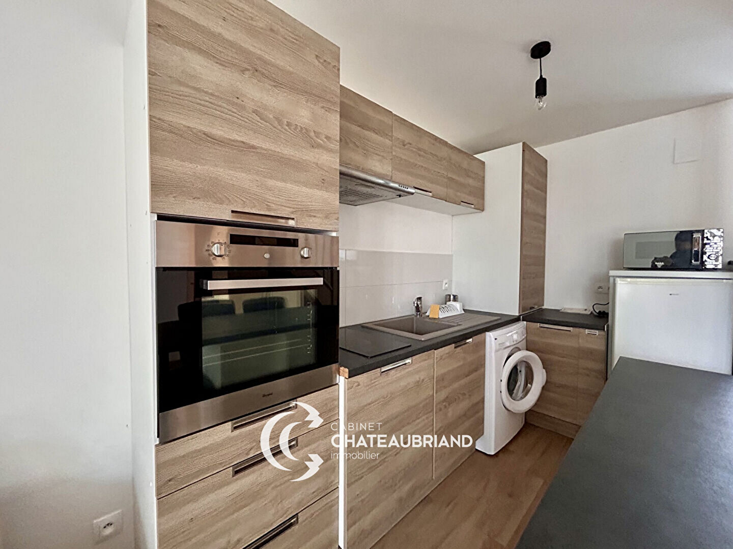 A LOUER - BAGUER MORVAN - CAMPAGNE - MAISON MEUBLEE EN DUPLEX - 38 m² - TERRASSE