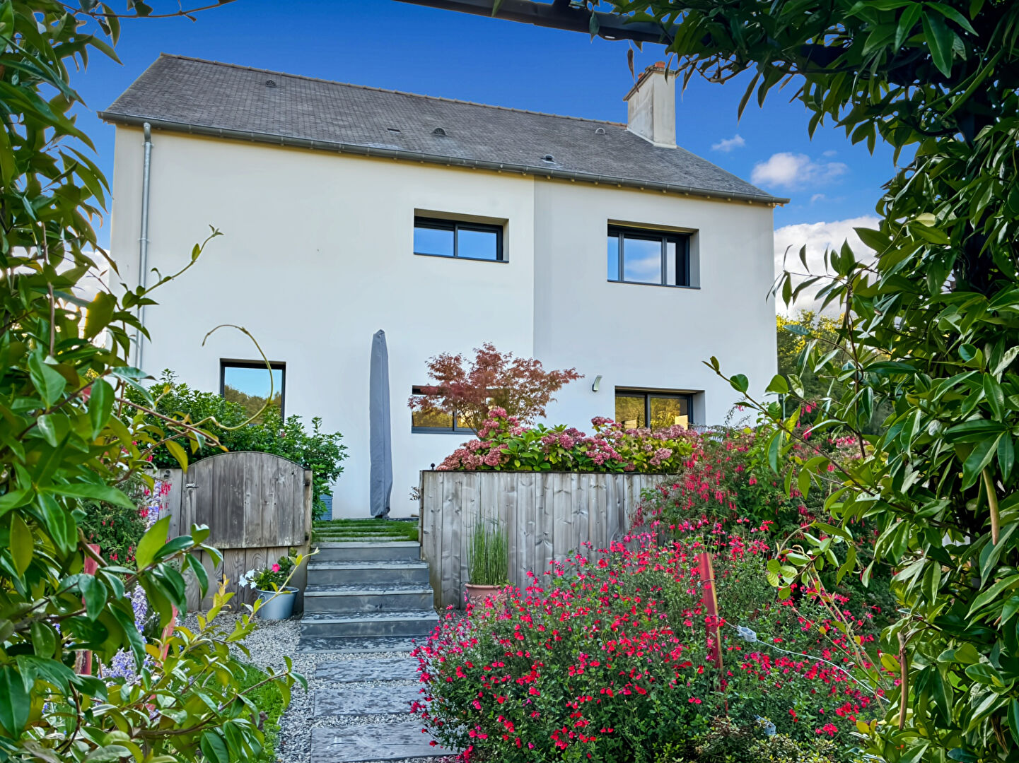 Photo Maison, 4 chambres, 142 m² , idéal chevaux, Thorigné Fouillard sur terrain de 11 929 m² image 2/6