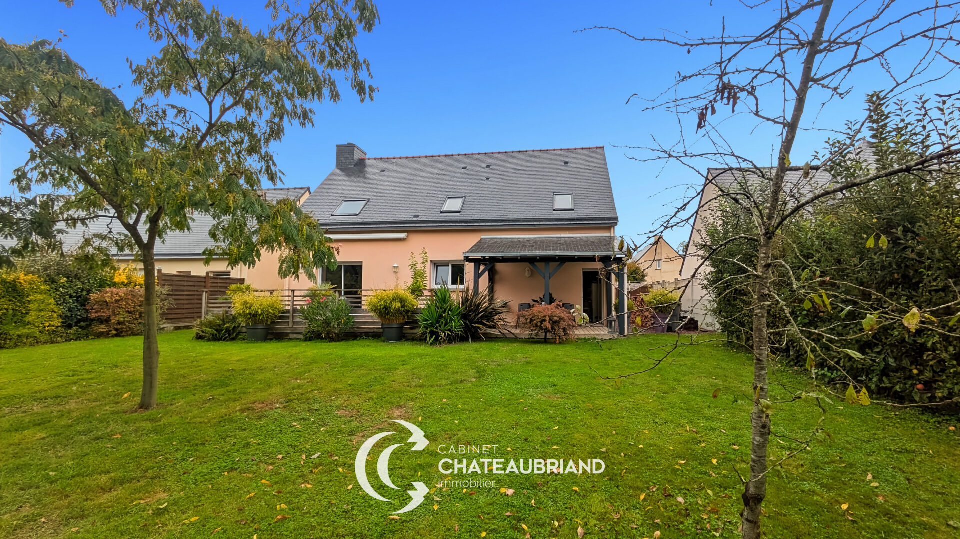 Photo Maison Combourg 6 pièce(s) 120 m2 image 1/6