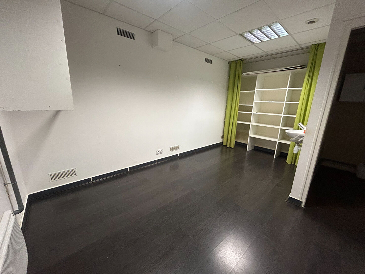 Photo Local commercial Combourg 70.28 m2 image 6/6