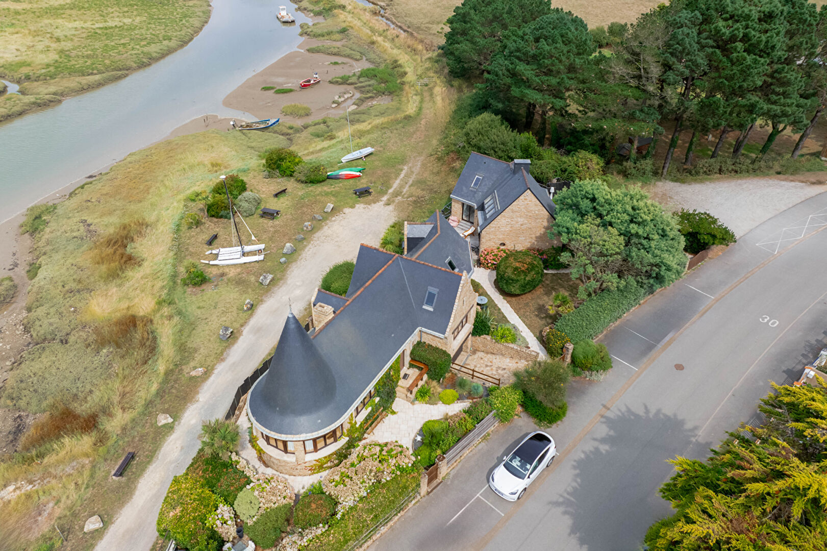 Photo VENTE DEUX MAISONS D'EXCEPTION PEN LAN BILLIERS - VUE MER image 2/6