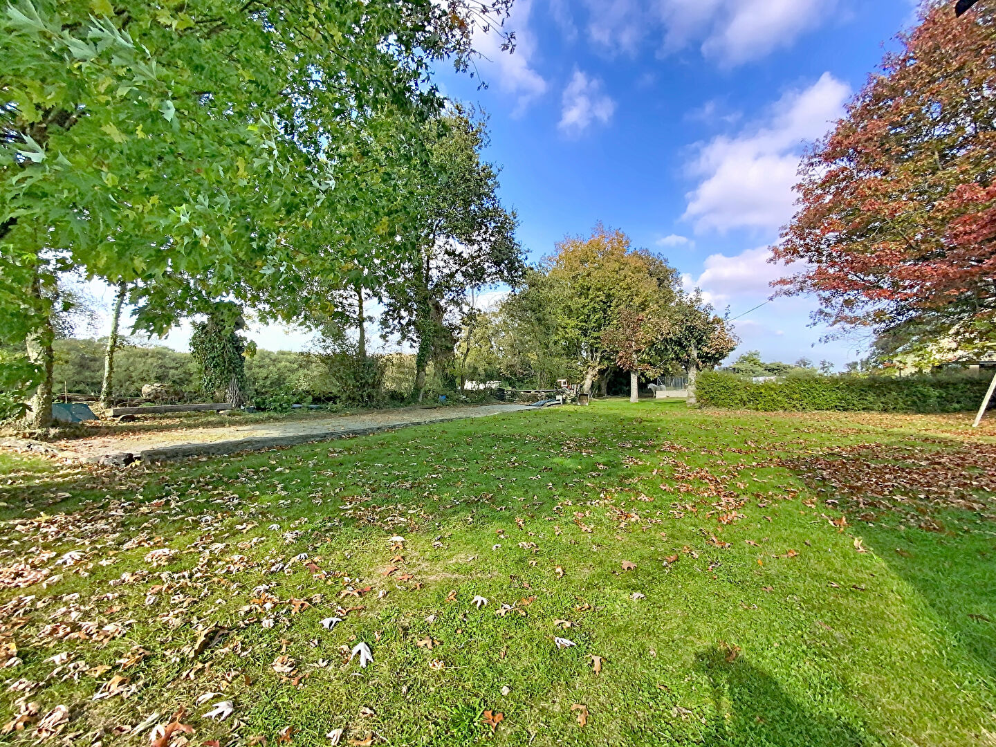 Photo VENTE LONGERE T5 - CAMPAGNE MARZAN image 3/6