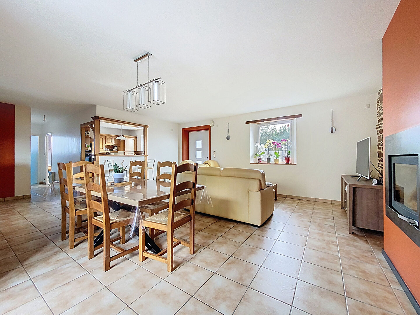 Photo VENTE LONGERE T5 - CAMPAGNE MARZAN image 6/6