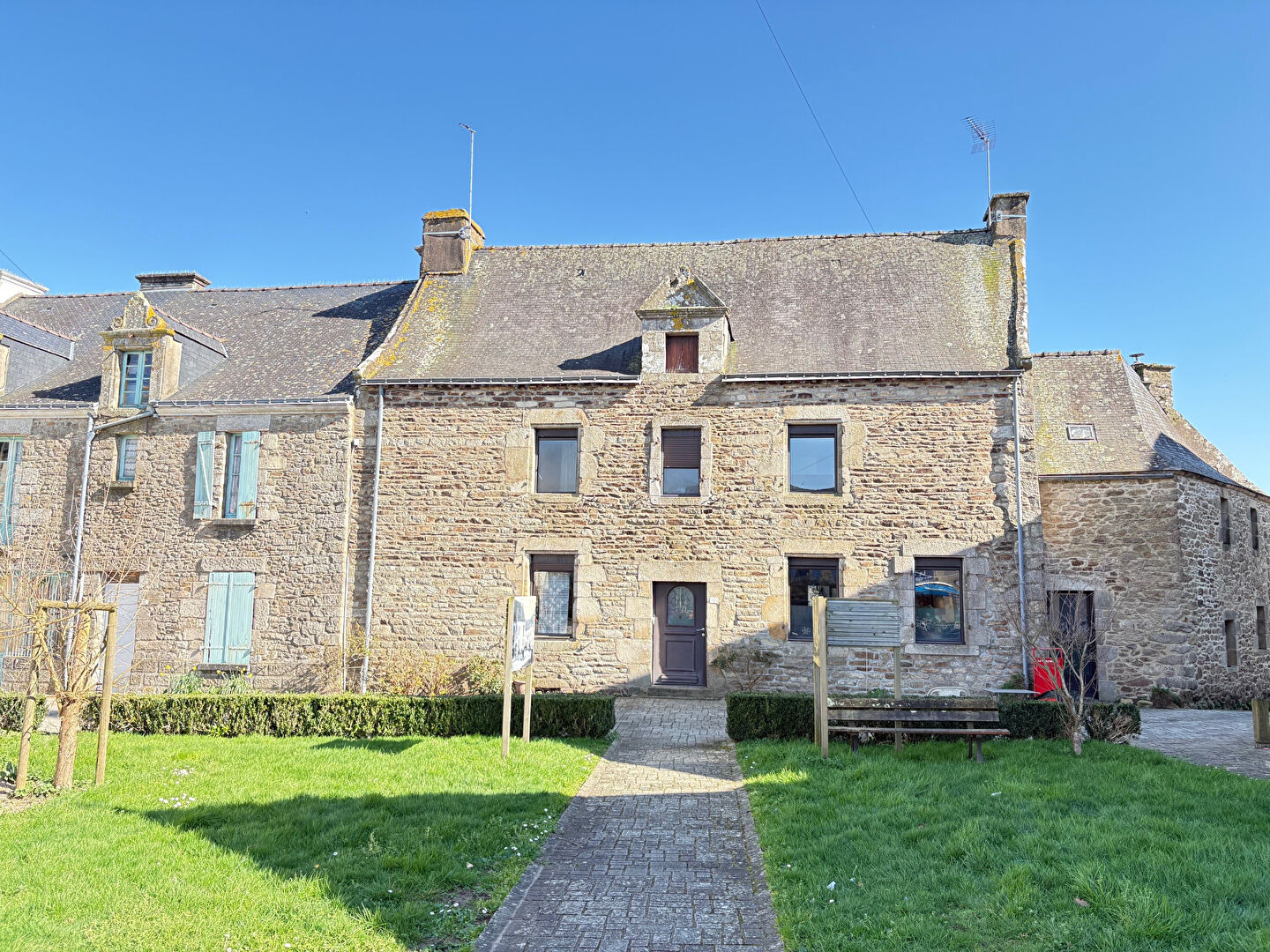Immeuble ancien à Noyal-Muzillac - idéal investissement