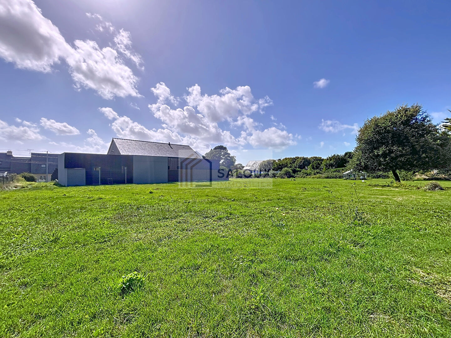 Photo VENTE TERRAIN 787m² - AMBON CENTRE image 3/6