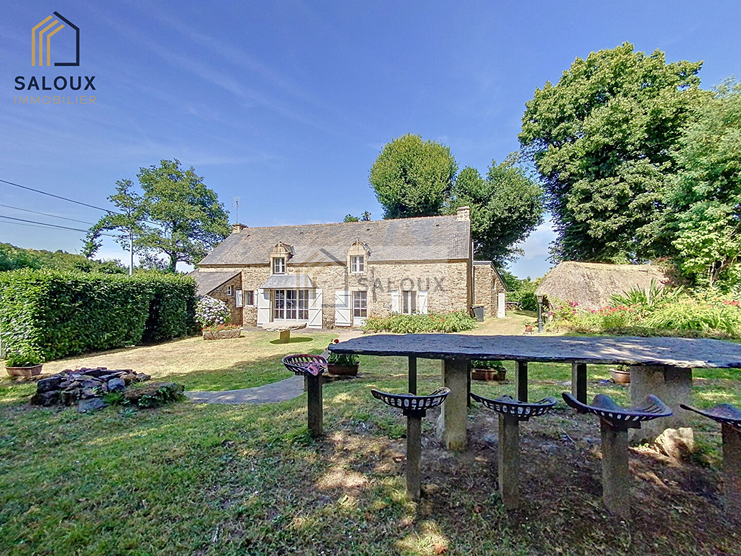 Photo VENTE LONGERE PEAULE  - TERRAIN AVEC PISCINE image 3/6