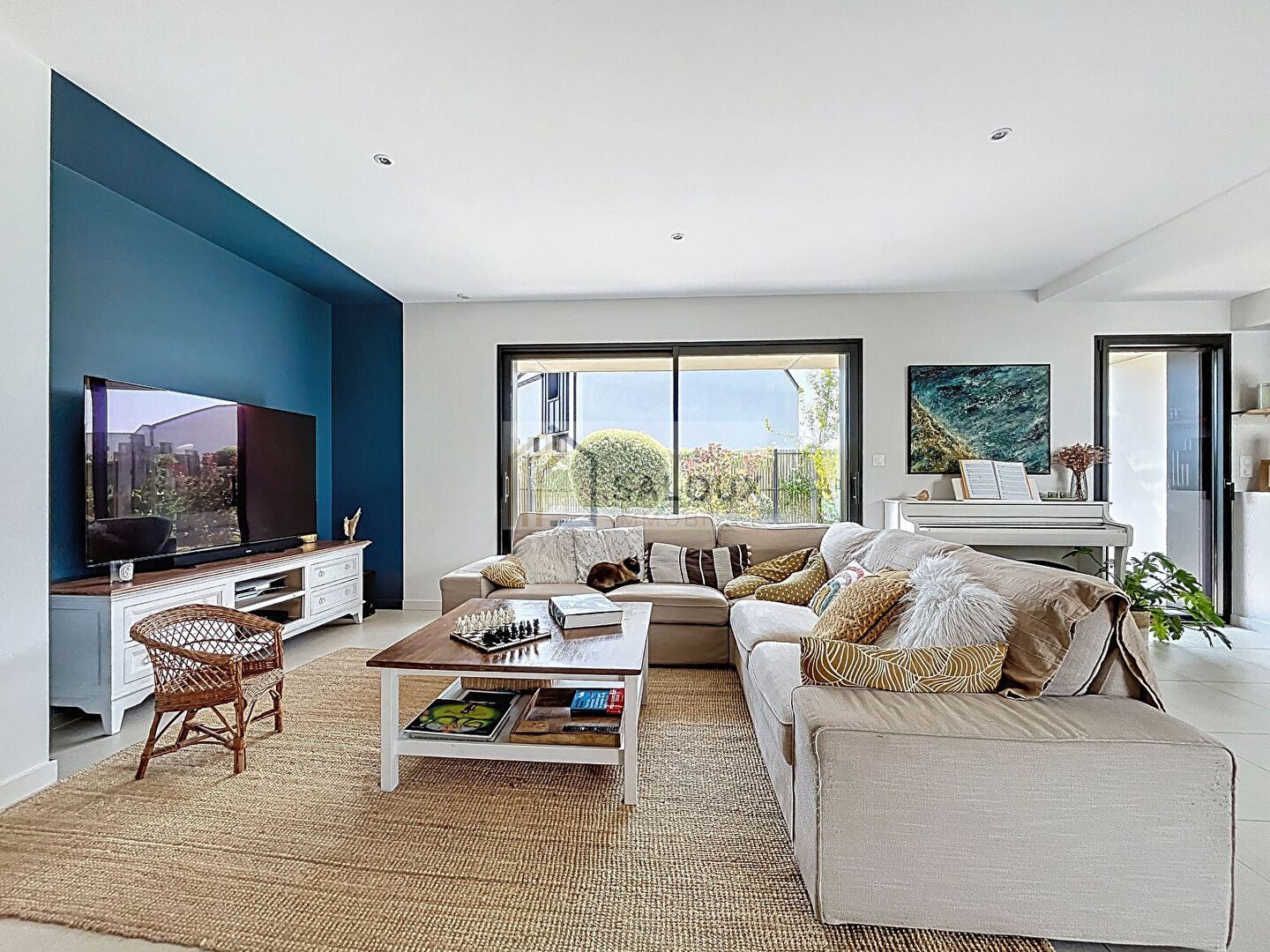 Photo VENTE MAISON CONTEMPORAINE DE 184m² - BILLIERS image 6/6