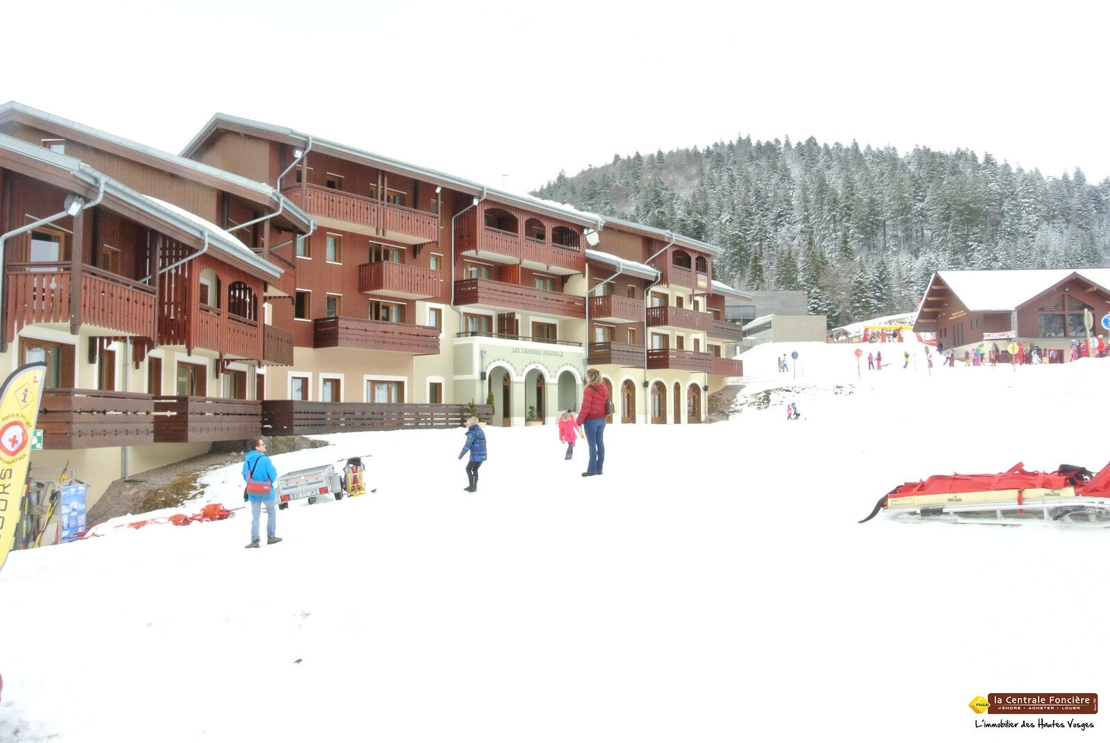 Photo EXCLUSIF ! ACCES DIRECT FRONT DE NEIGE ! APPT 4 PERS AV CASIER A SKI ET BALCON image 2/6